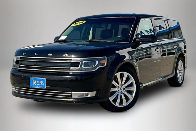 2016 Ford Flex — rear three-quarter view