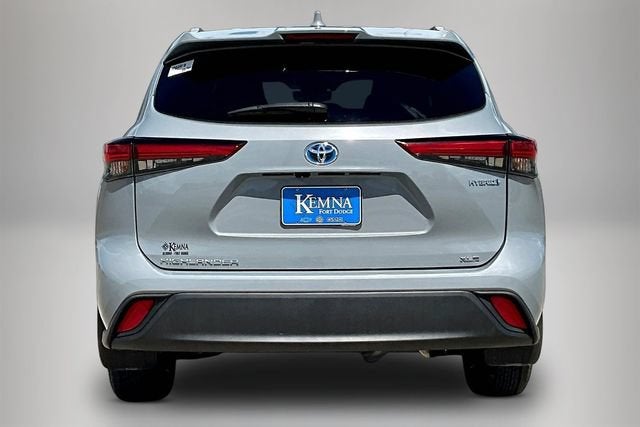 2022 Toyota Highlander — detail view