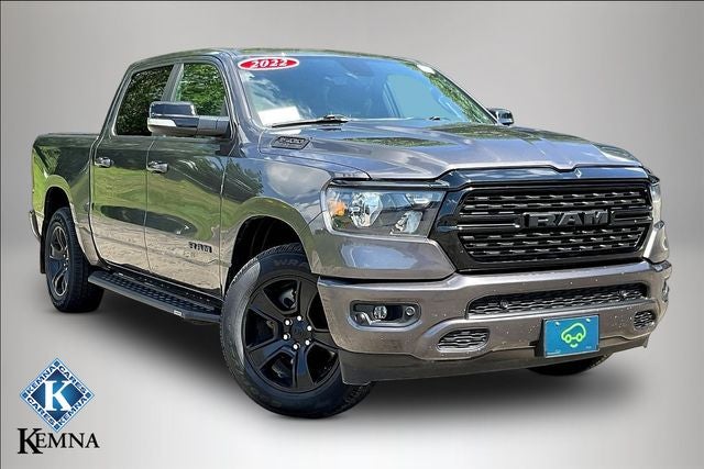 2022 RAM 1500 Big Horn Crew Cab 4x4 5'7' Box in Gray — front three-quarter view