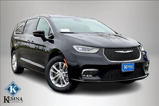 2026 Chrysler Pacifica PACIFICA SELECT AWD in Diamond Black Crystal Pearl-Coat Exterior Paint — front three-quarter view