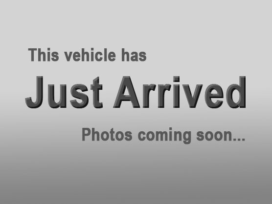 2019 GMC Acadia SLE in Summit White — front three-quarter view